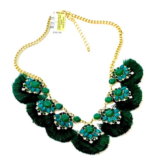 INC. Interview Concepts Chic Green Statement Green Necklace | NWT - Picture 3 of 8